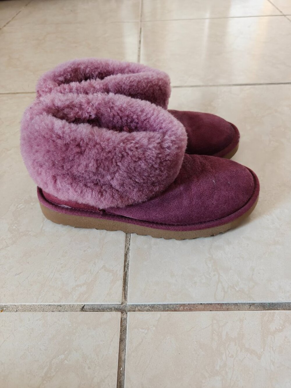 Mini Fluff Boots - Picture 4 of 8